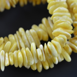 Milky chips amber bracelet